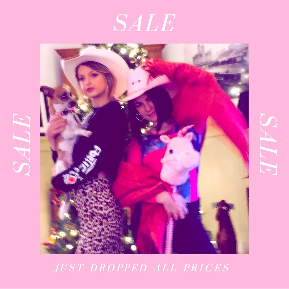 PRICES SLASHED. I’ll take best offer! 🥳🥳🥳